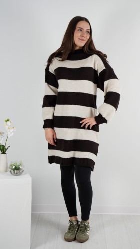 Sweter Sukienka w Brązowe Paski BRILO, Oversize – zdjęcie 2