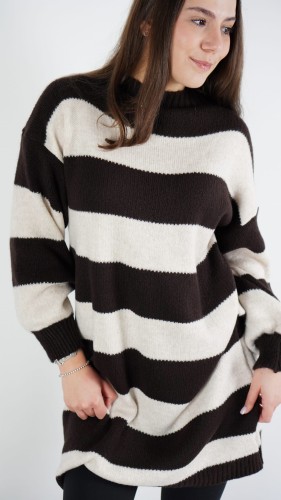 Sweter Sukienka w Brązowe Paski BRILO, Oversize – zdjęcie 1