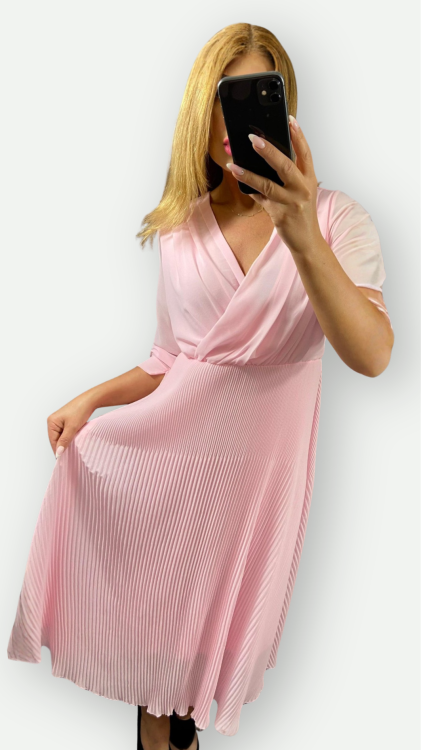 Dalena pudrowy róż.png