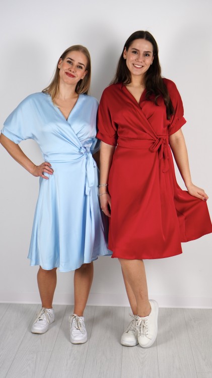 Sukienka Kopertowa Satynowa Błękitna SEKRITA V3.5.JPG