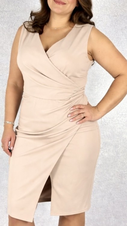 Sukienka Damska Beżowa Kopertowa IDEALE V7.11.jpeg